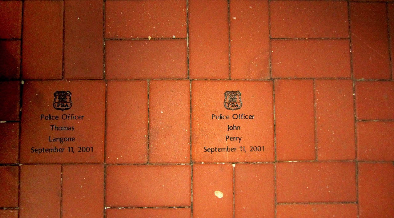 越野e族app详情下载教程