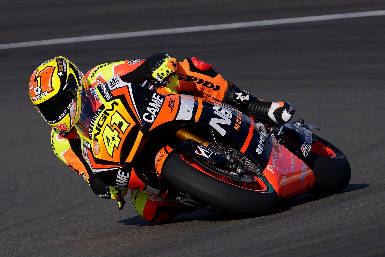 花生ip实名账号:“流量卡的优缺点有哪些?”